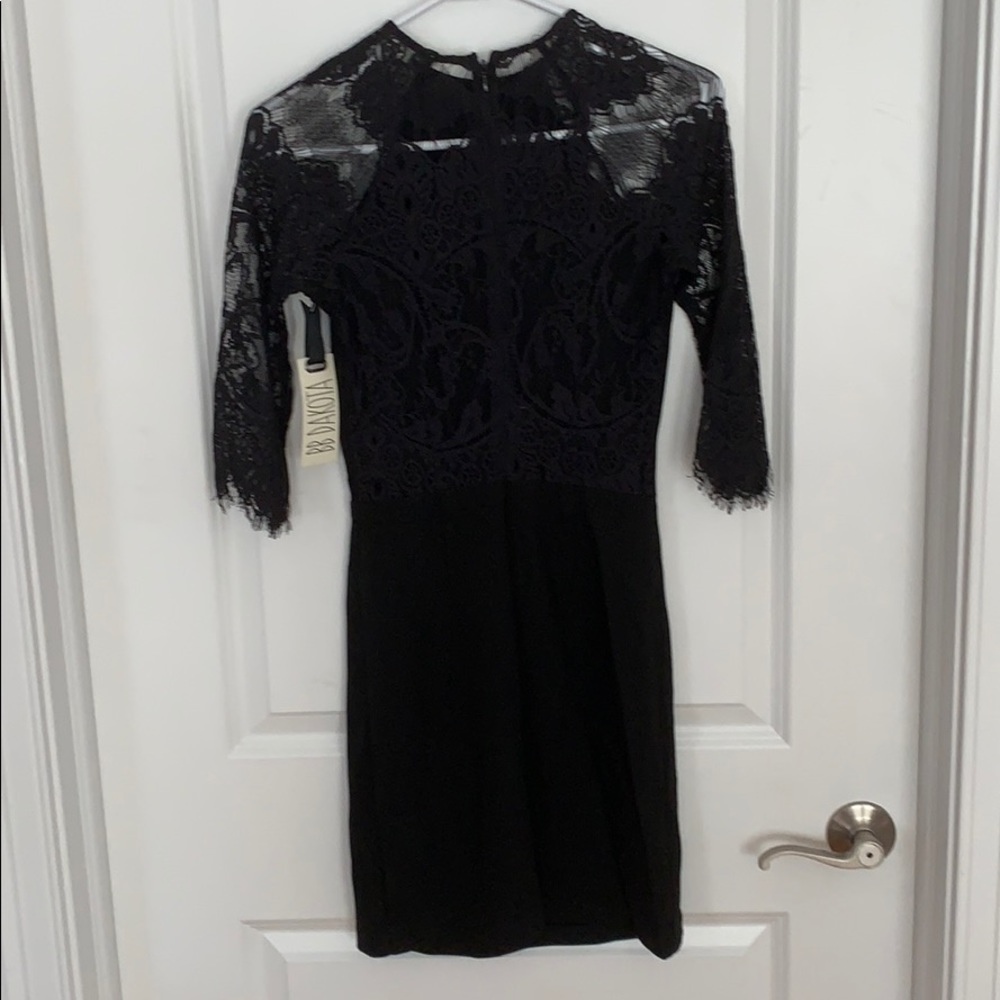 BB Dakota Black Lace 3/4 Sleeve Dress - Picture 3 of 4